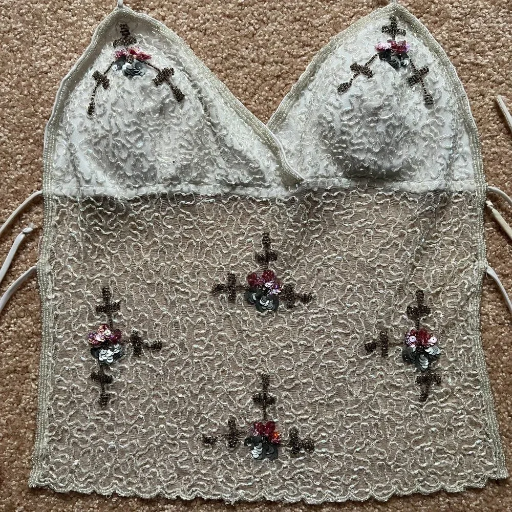 Vintage White Floral Beaded Halter Tie Open Back Top - Picture 6 of 9